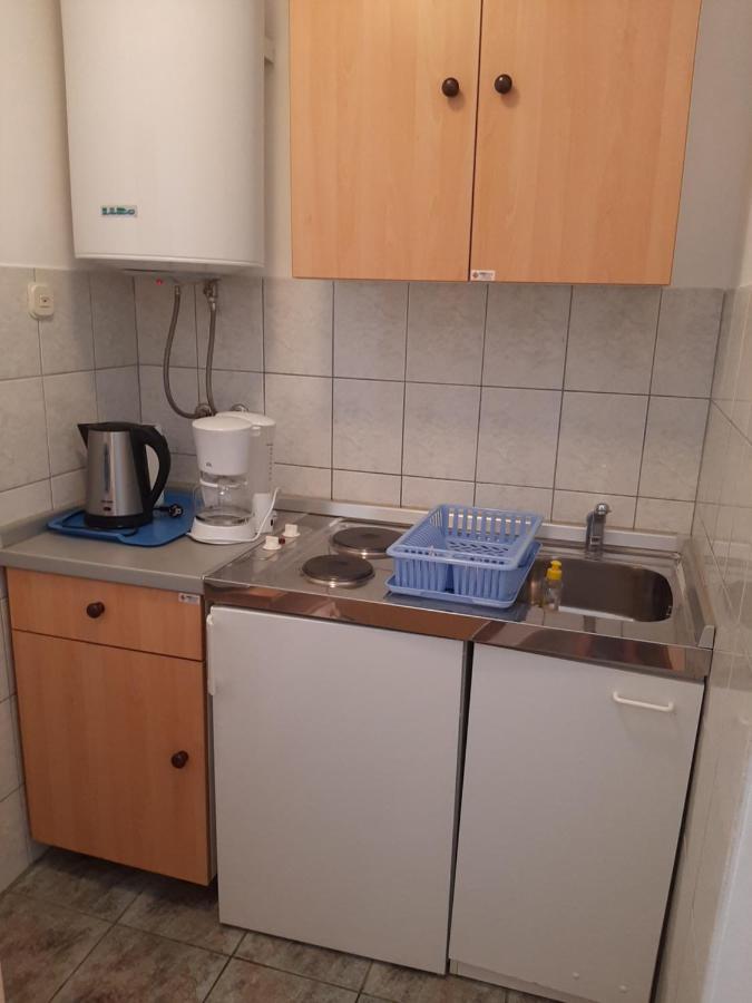 Apartments Marta Starigrad Paklenica Eksteriør billede