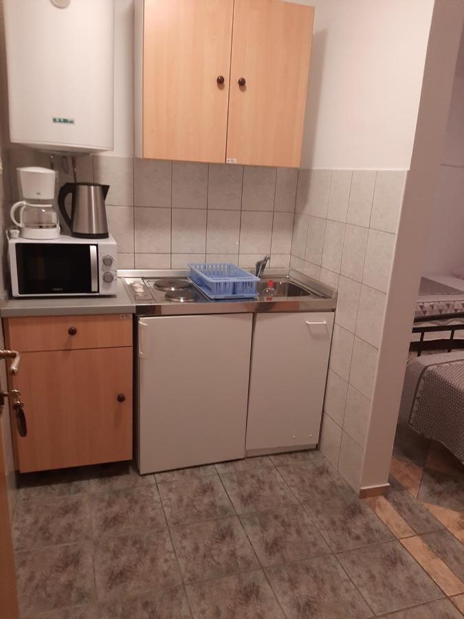Apartments Marta Starigrad Paklenica Eksteriør billede