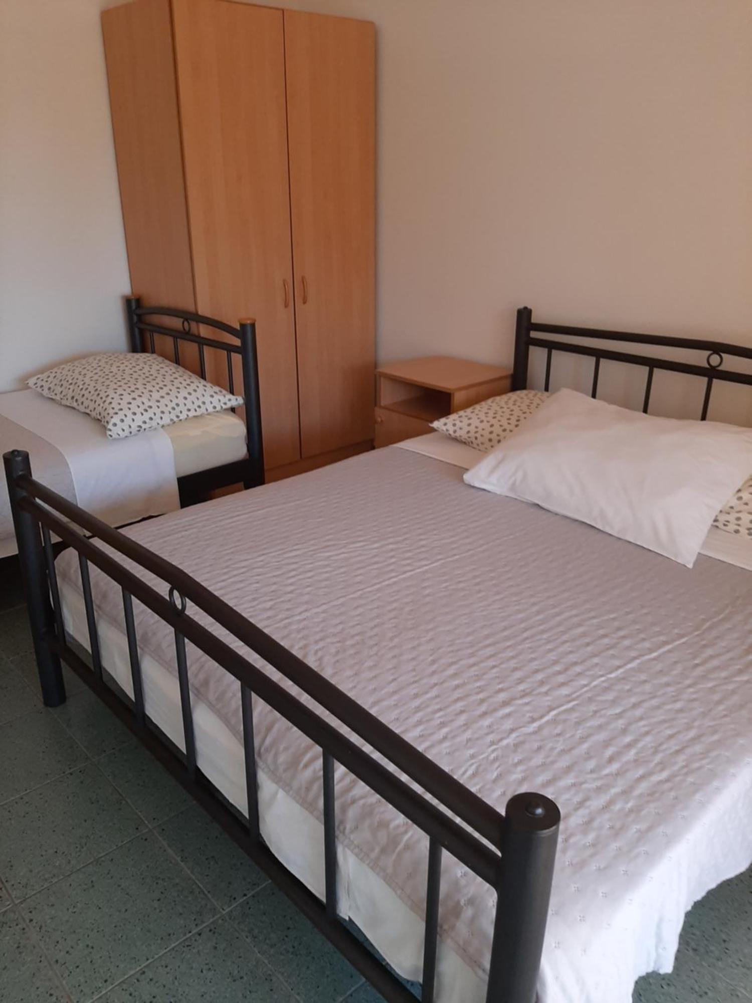 Apartments Marta Starigrad Paklenica Værelse billede